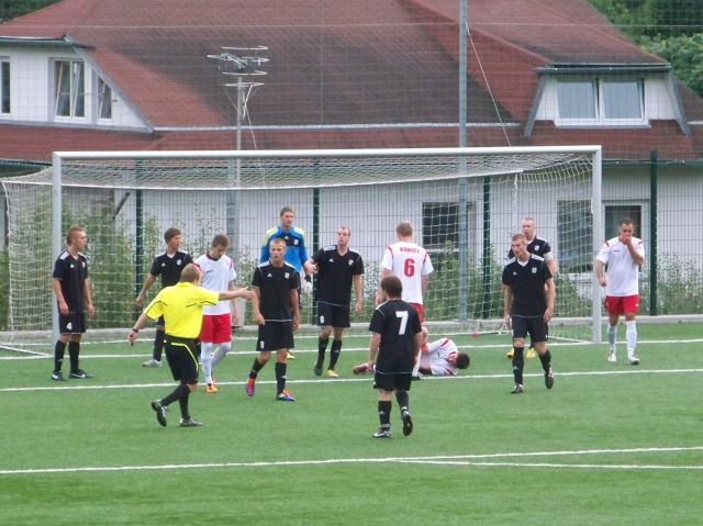Konice (v bílo-červeném) vs. 1. HFK Olomouc "B"